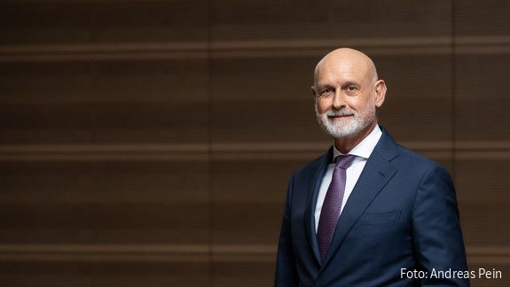 Das Foto zeigt dbb-Chef Volker Geyer.