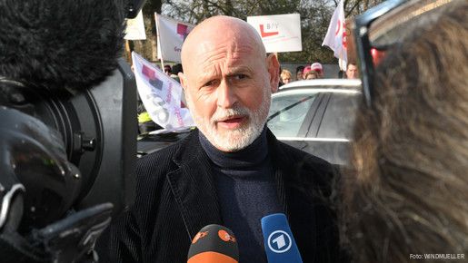 Jahr > 2025, 24.01.2025, Auftakt, Veranstaltung > Demonstration, EKR Bund, Einkommensrunde 2025, Ort > Europa > Deutschland > Brandenburg > Potsdam