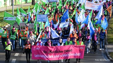 Einkommensrunde der Länder: „Gleiche Bezahlung für gleiche Arbeit!“